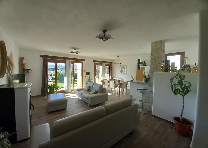 בית נופש Casa Orchidea Aggius